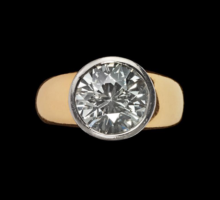 A brilliant cut diamond ring, 6 cts.