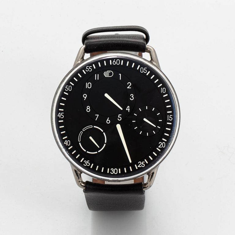 Ressence, Type 1, wristwatch, 42 mm.