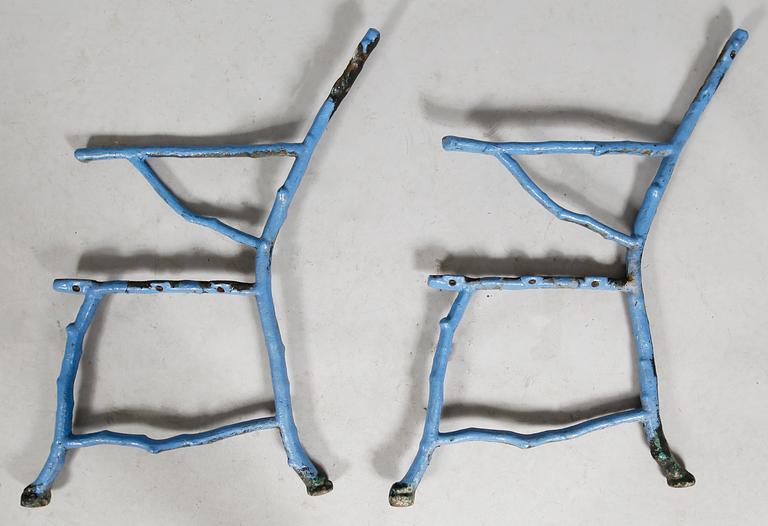 GAVLAR, 1 par, till trädgårdssoffa, gjutjärn, 1900-talets första hälft.