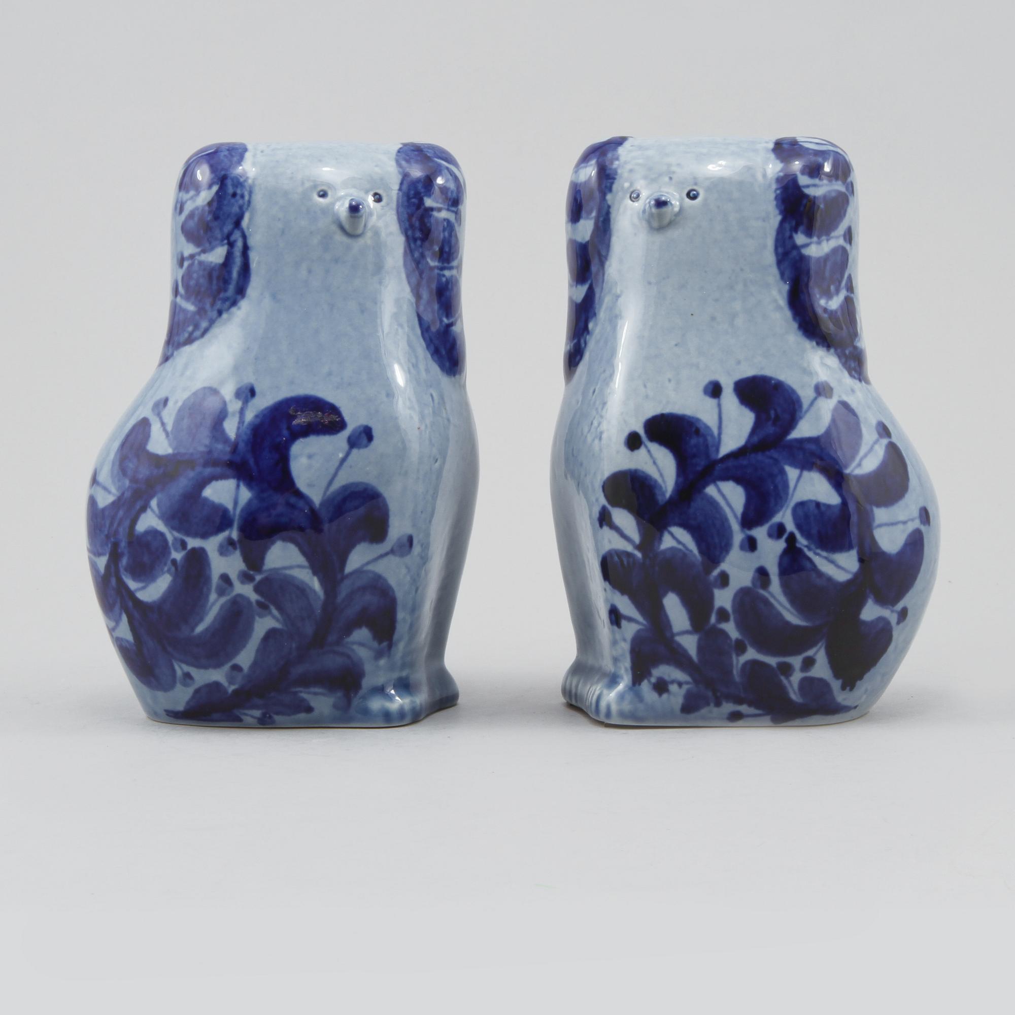 FIGURINER, ett par, Lisa Larson, Gustavsberg, 1900-talets andra hälft.