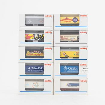 Märklin, ten closed freight cars, gauge H0, in boxes.