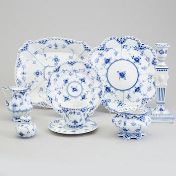 A 32 pieces porcelain coffee service 'Musselmalet' from Royal Copenhagen, Denmark.