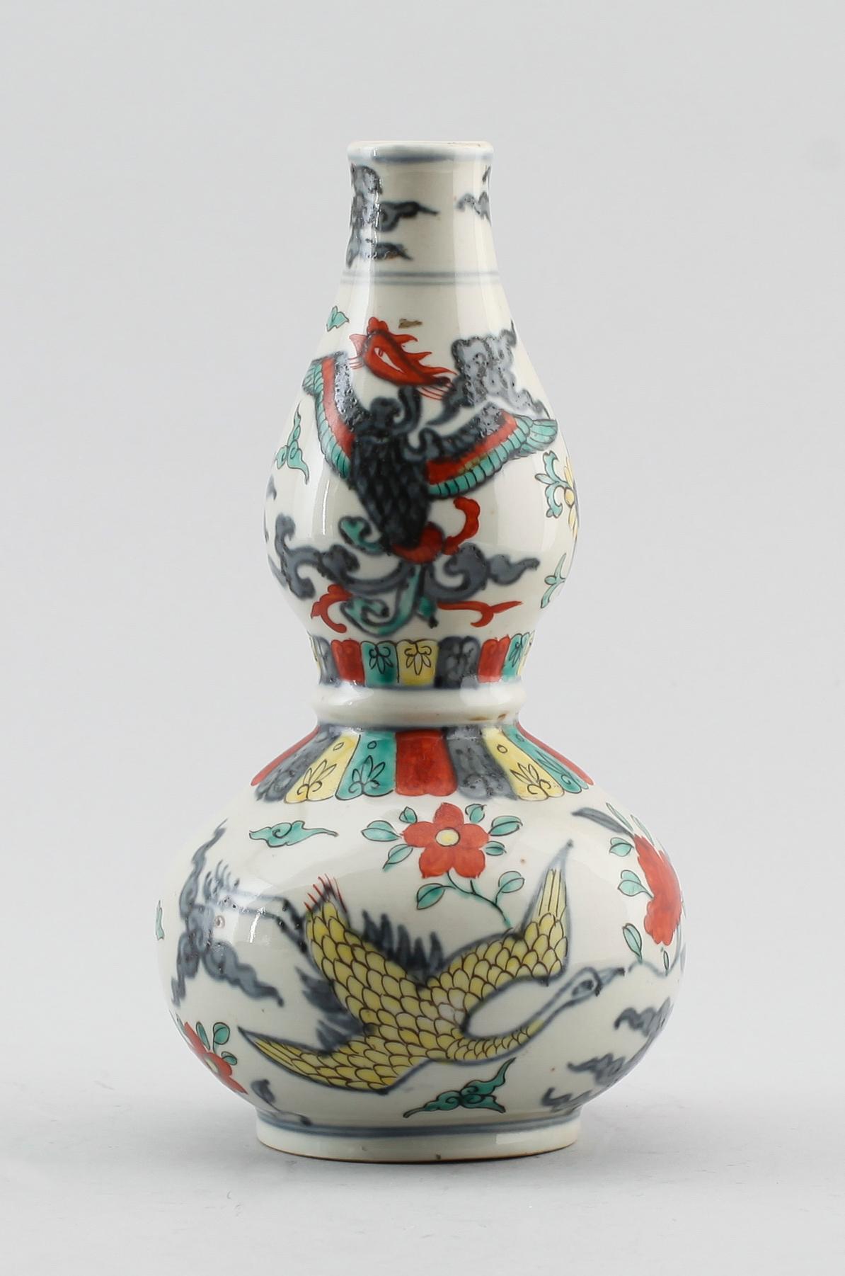 VAS, porslin, Kina, 1800-/1900-tal.