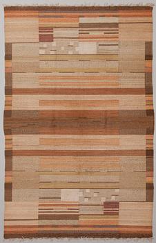 381. LAILA KARTTUNEN, KARVALANKAMATTO, Kiikan Mattokutomo, 1930-luku. 291x188 cm.