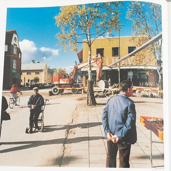 Lars Tunbjörk, bok "Landet utom sig", 1993.