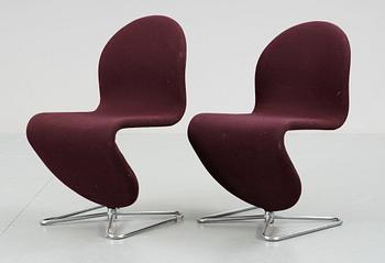 STOLAR, ett par, Verner Panton för Fritz Hansen 1978.