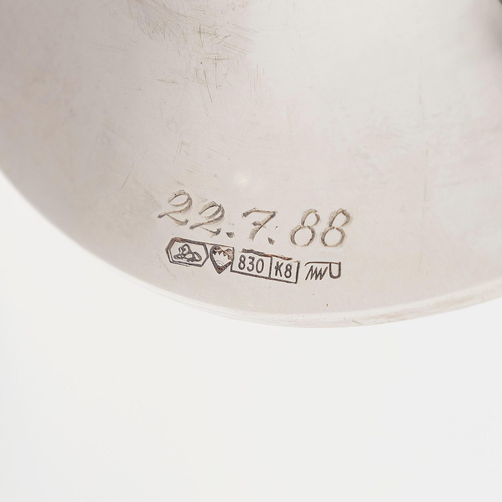 Tapio Wirkkala, ljusstake, silver, "Trumpetti", Kultakeskus, Tavastehus 1987.