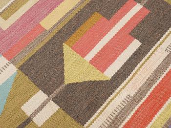 CARPET. Flat weave. 253 x 161 cm. Signed AÖ as well as AGDA ÖSTERBERG at the back.