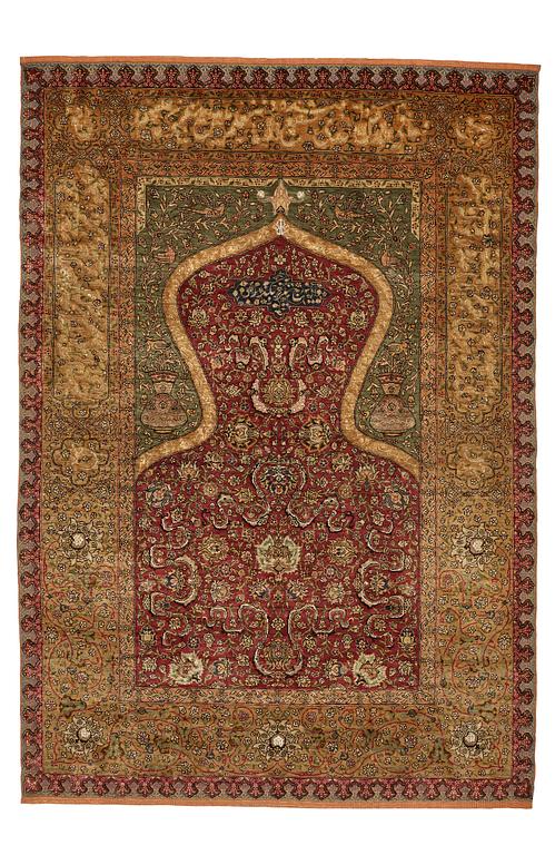 A rug, an antique Kum Kapi with metal brocade, Istanbul around 1910, "Sultan's Head Prayer" design.