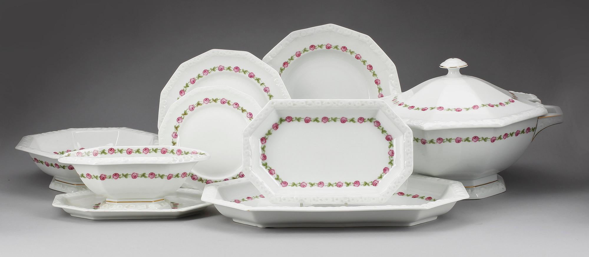 SERVIS, 34 delar, porslin, "Maria", Rosenthal, 1900-talets första hälft.