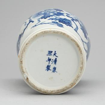 VAS, porslin, Kina, 1800-tal.