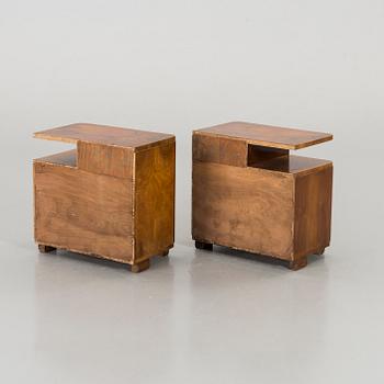 A PAIR OF MID 20TH CENTURY BEDSIDE TABLES.