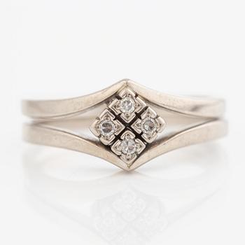 Rings, two pieces, 18K white gold with small eight-cut diamonds.