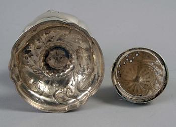 SOCKERSTRÖARE, silver, 830/1000 med importstämplar. Rokokostil.