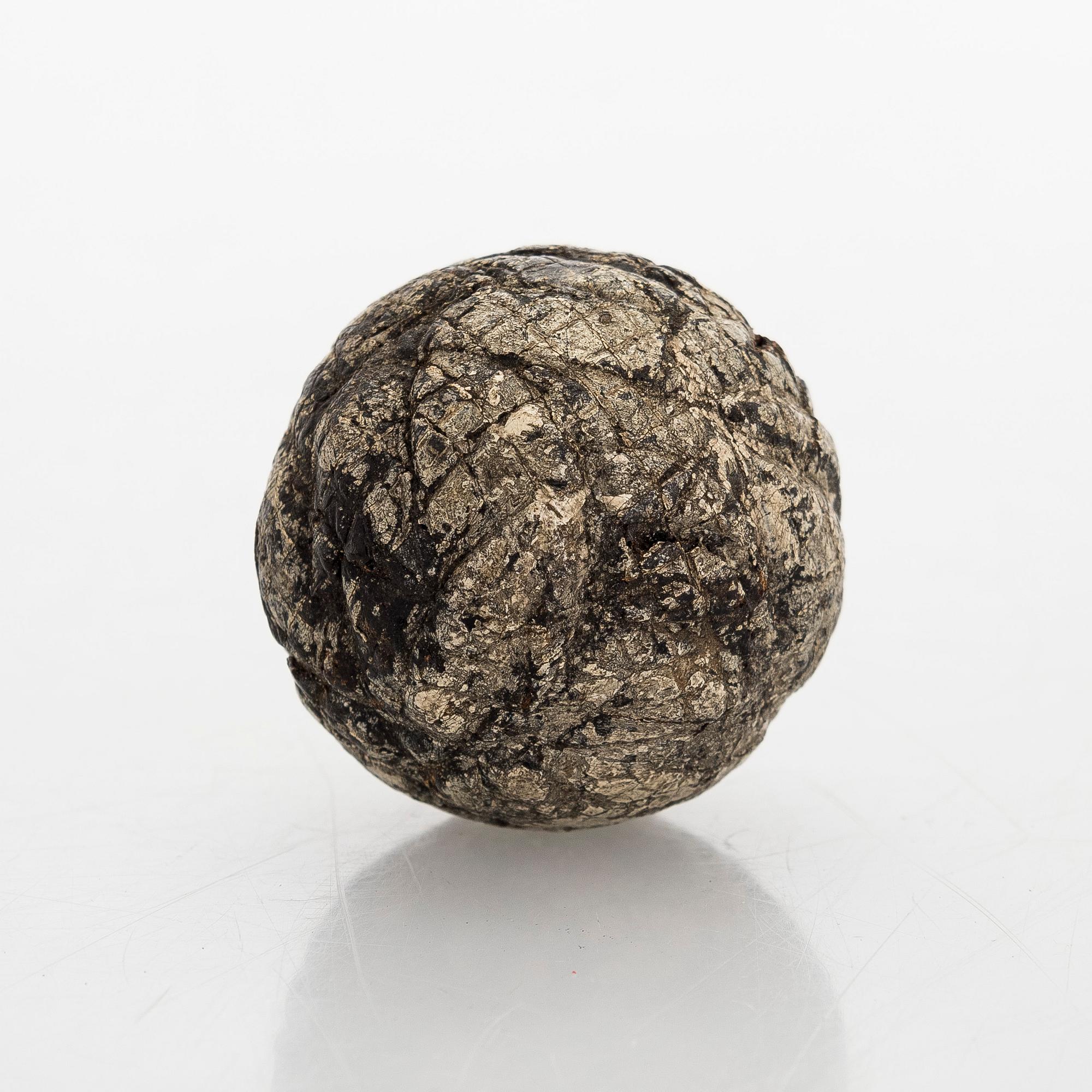 Golfbollar, 3 st, sekelskiftet 1800/1900.