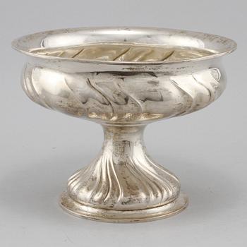 SKÅL, silver, C.I Møinichen, kontrollstämpel Christian F. Heise, Köpenhamn, Danmark, 1917. Vikt 635 g.