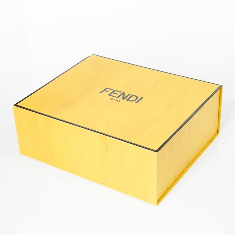 Fendi, väska, "Peekaboo".