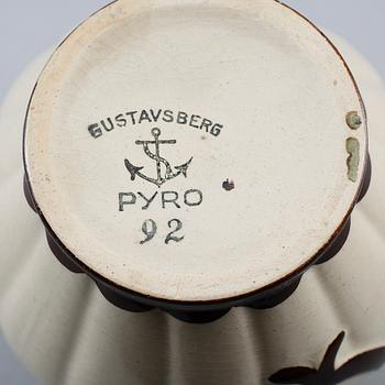 BURKAR, 16 st, porslin, "Pyro Brun", Wilhelm Kåge, Gustavsberg.