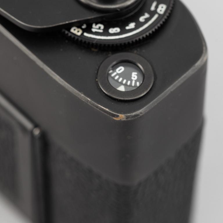 Leica M5, no 1353881, 1972.