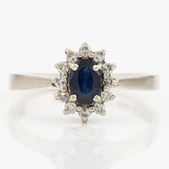 Ring, 18K white gold with sapphire and octagon-cut diamonds.