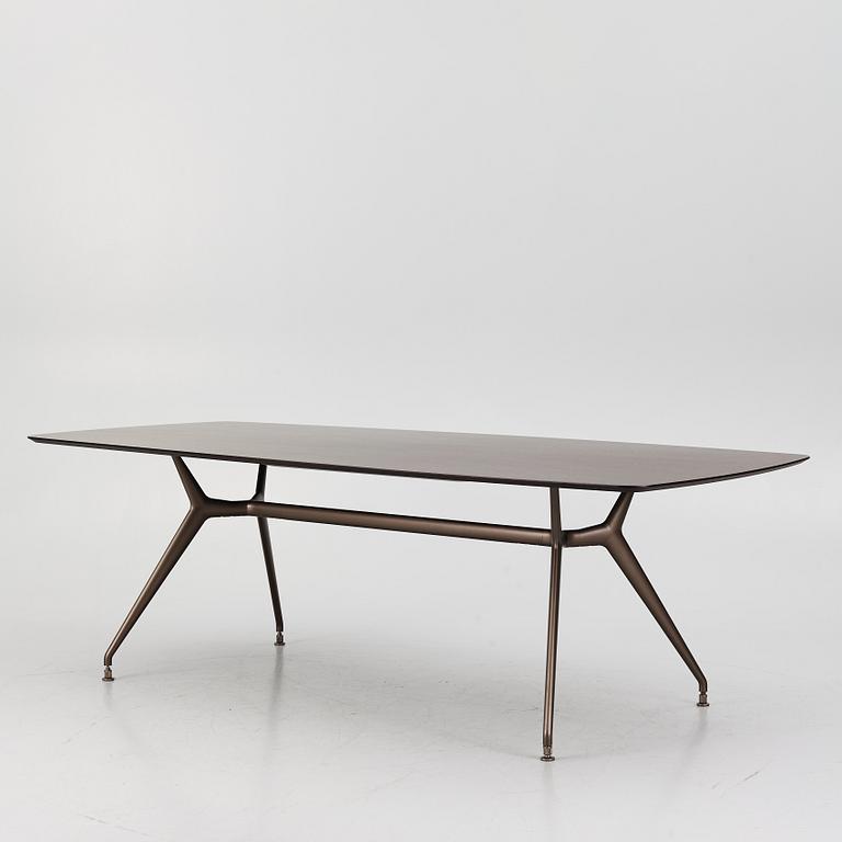 Giuseppe Bavuso, matbord, "Manta", Rimadesio, Italien.