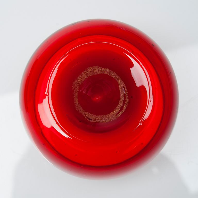 Kaj Franck, KAJ FRANCK, A PUNCH-BOWL AND FOUR GLASSES.