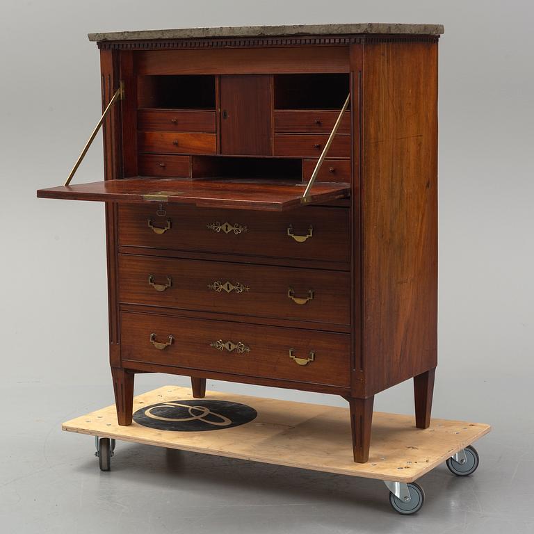 A late Gustavian, mahogny  secretaire from around the year 1800.