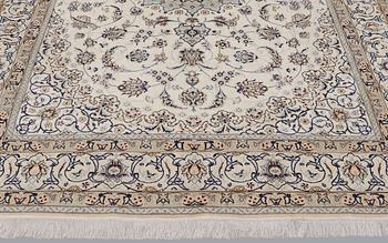 Matto, Nain part silk sk 9LAA,   342 x 255 cm.