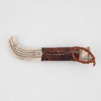 Per-Erik Nilsson, a reindeer horn knife, signed.