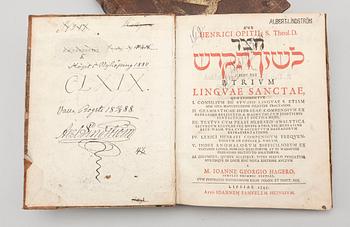 BÖCKER OM HEBREISKA, 2 vol, bla "Lux de luce...ambiguae locutiones...", Köln 1710.
