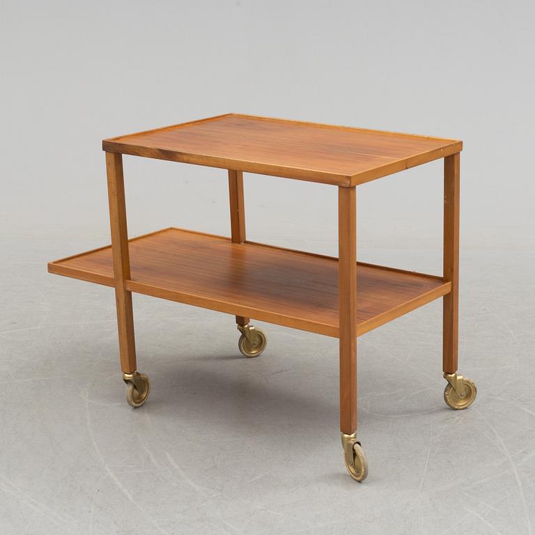 A walnut tea trolley model 470 by Josef Frank for Firma Svenskt Tenn.