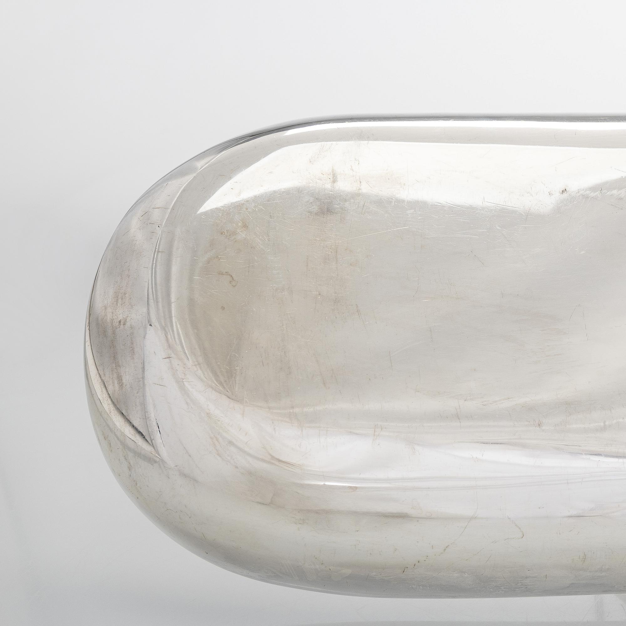 Kay Bojesen, Serveringsfat samt -bestick, sterlingsilver och palisander, Danmark. Kring 1960-talets mitt.