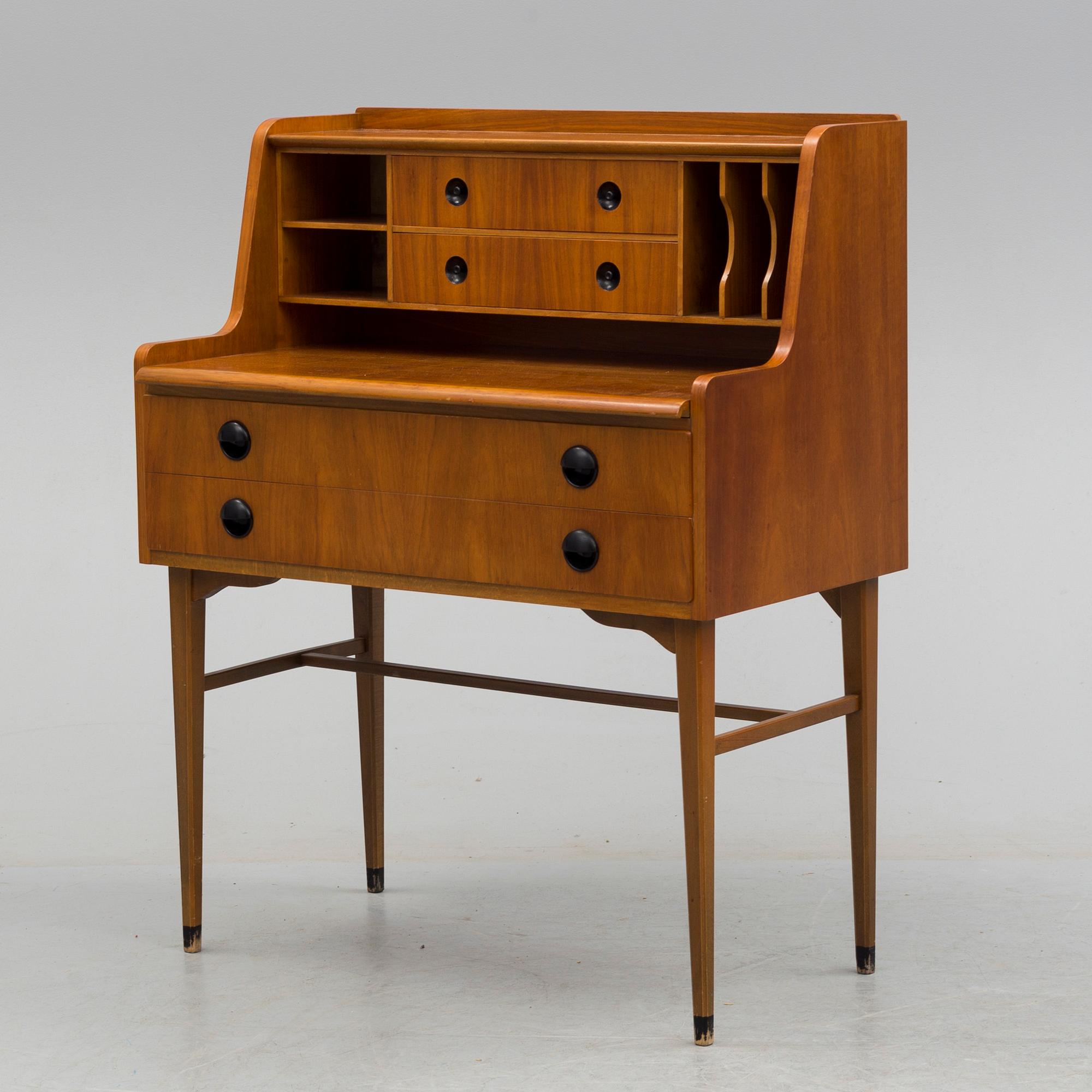 A 1960s desk.