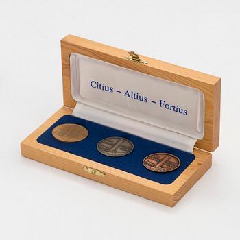 Minnesmedaljer i ask , 3 st, Olympiska spelen Helsingfors 1940, Hopeatehdas Oy.