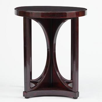 Josef Hoffmann, salongsmöbel, fyra delar, modell 421/428, Jacob & Josef Kohn, Wien, 1900-talets början.