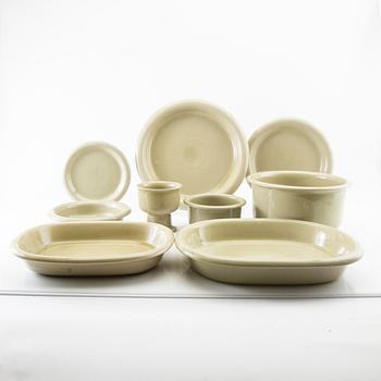 Signe Persson-Melin, servis ca 81 dlr "Celadon" Boda Nova sent 1900-tal porslin.