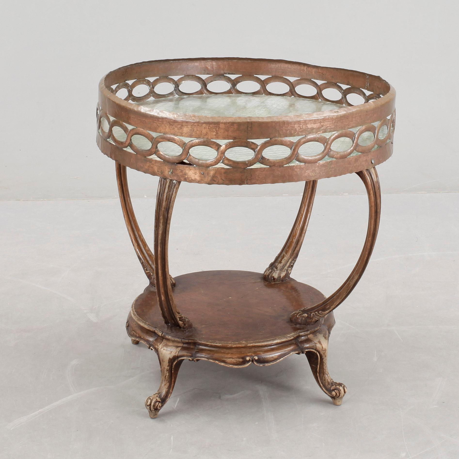 SOFFBORD, koppar, 1900-talets första hälft.