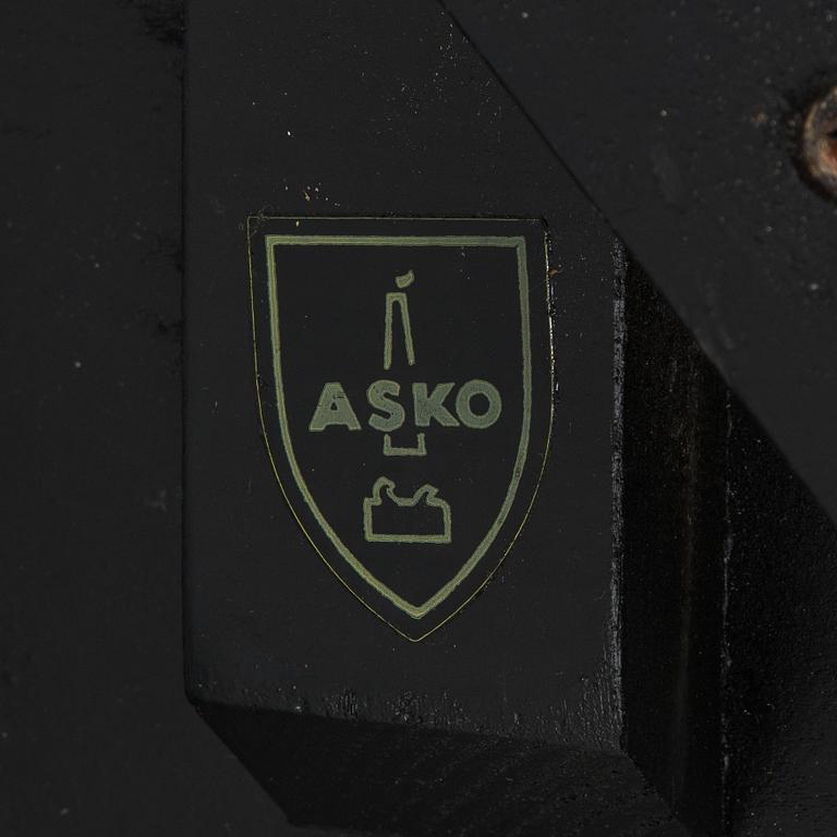 Ilmari Tapiovaara, tuoleja, 6 kpl, "Aslak", Asko 1960-luku.