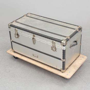 KOFFERT, 1900-talets mitt.