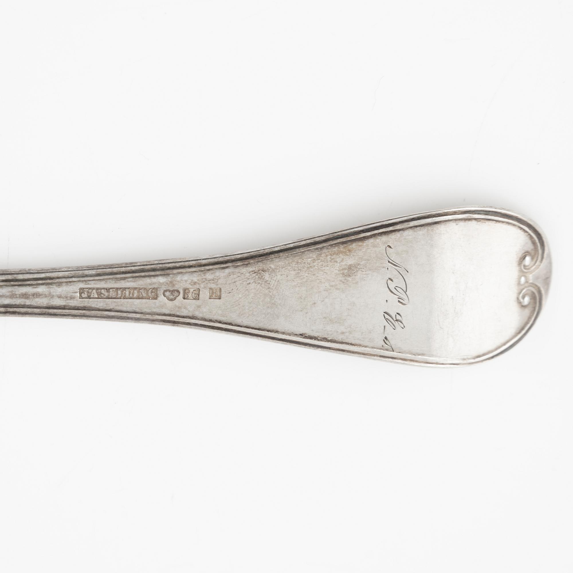 Skedar,  12 st, silver, bla av Johan Jacob Ulfsberg,  Nyköping 1813.