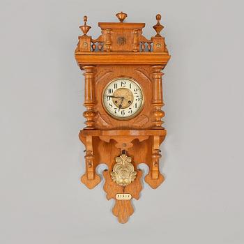 VÄGGPENDYL, nyrenässans/jugend, omkring år 1900.