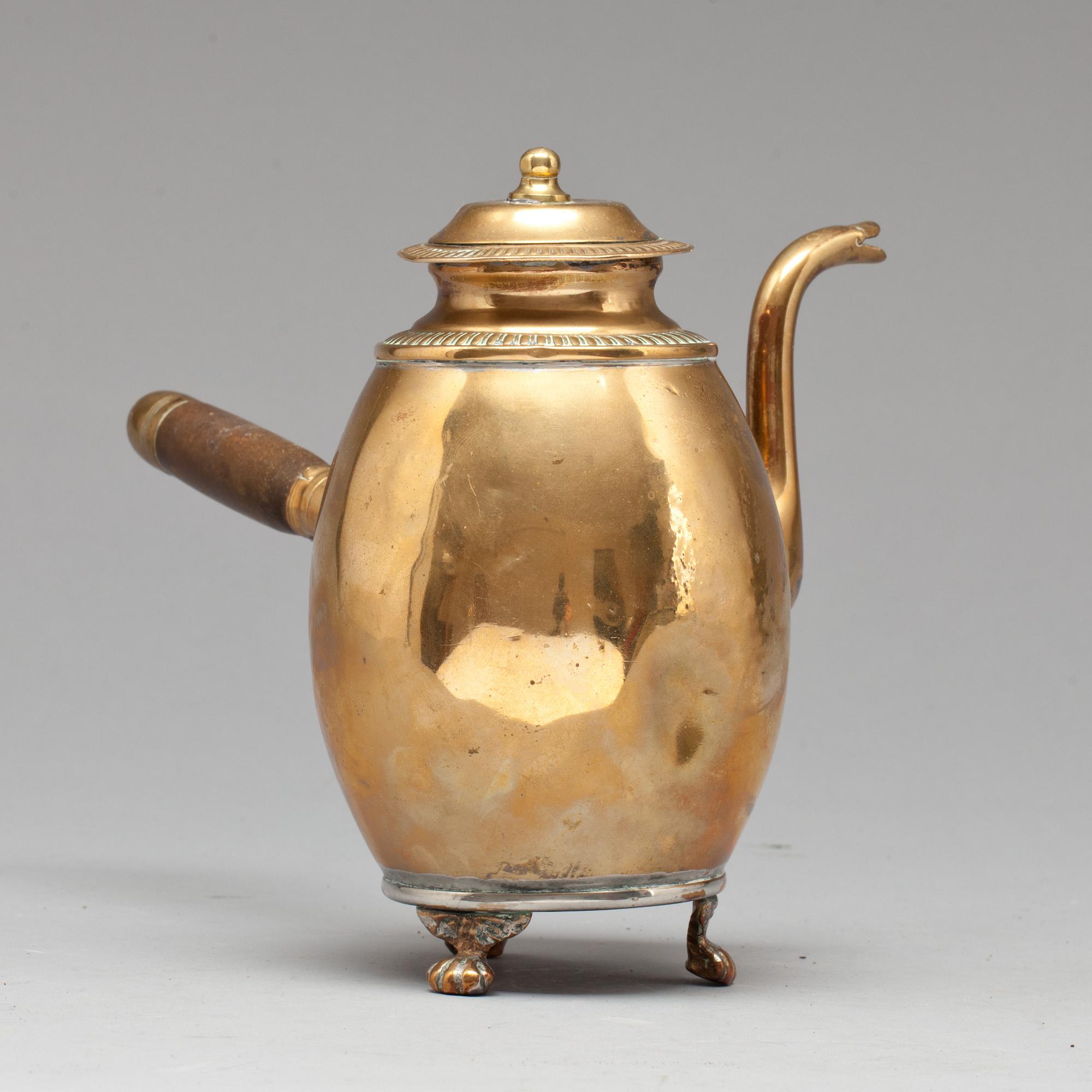 KANNA, mässing, Skultuna, 1800-talets första hälft.