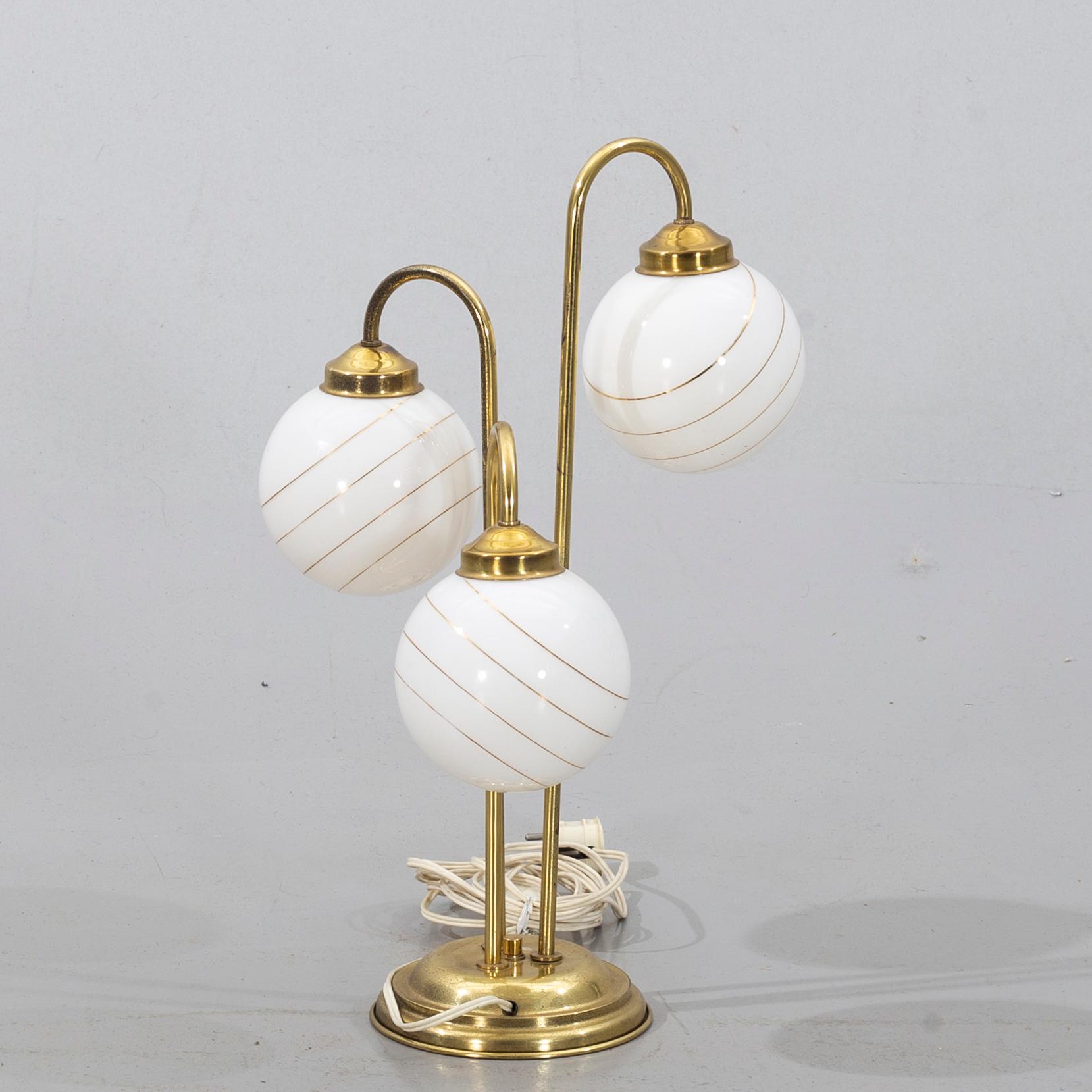 BORDSLAMPA, 1900-talets mitt.