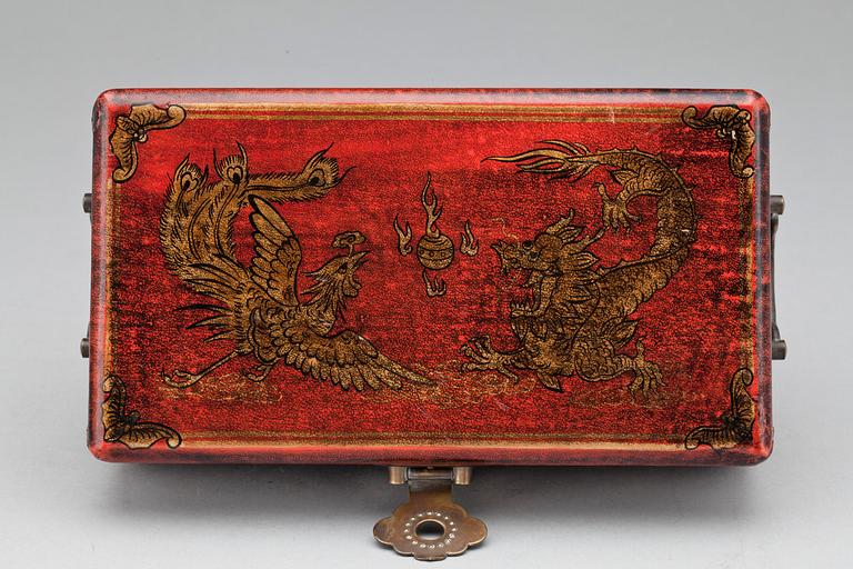MAHJONGSPEL, ben och trä. Kina. 1900-tal.