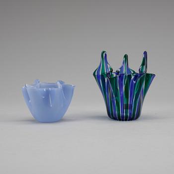 NÄSDUKSSKÅLAR, 2 st, glas, Murano, Italien, 1900-talets andra hälft.