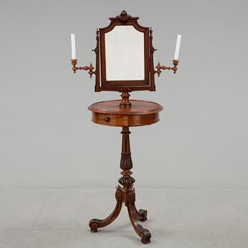 RAKSPEGEL, nyrokoko, 1800-talets andra hälft.