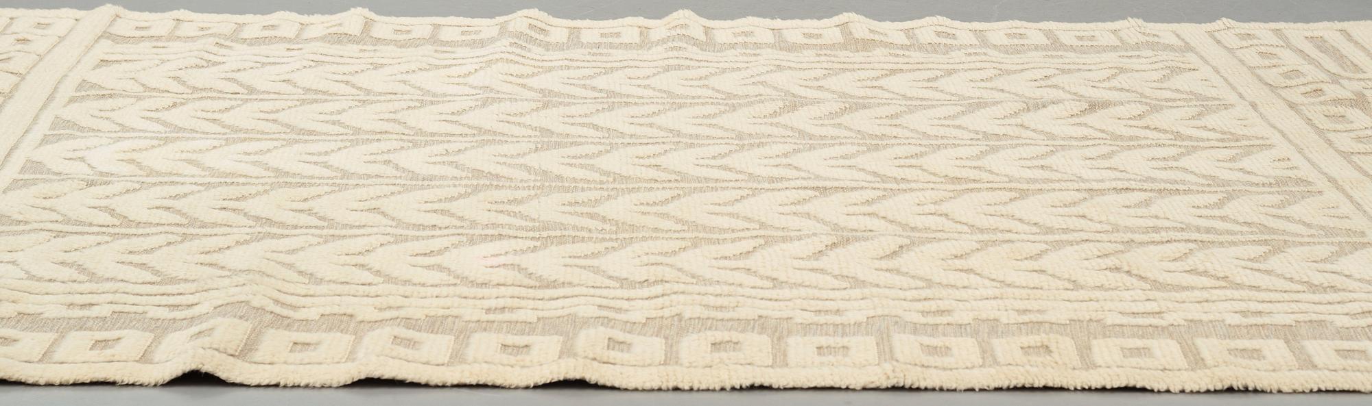 Elsa Gullberg, A carpet, knotted pile in relief, ca 348,5-351,5 x 230,5-236,5 cm, probably Elsa Gullberg.