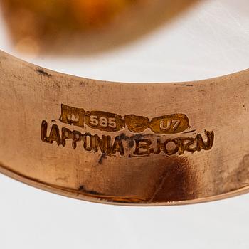 Björn Weckström, sormus, ”Neljä tuulta”, viljellyt helmet, 14K kultaa, Lapponia 1973.