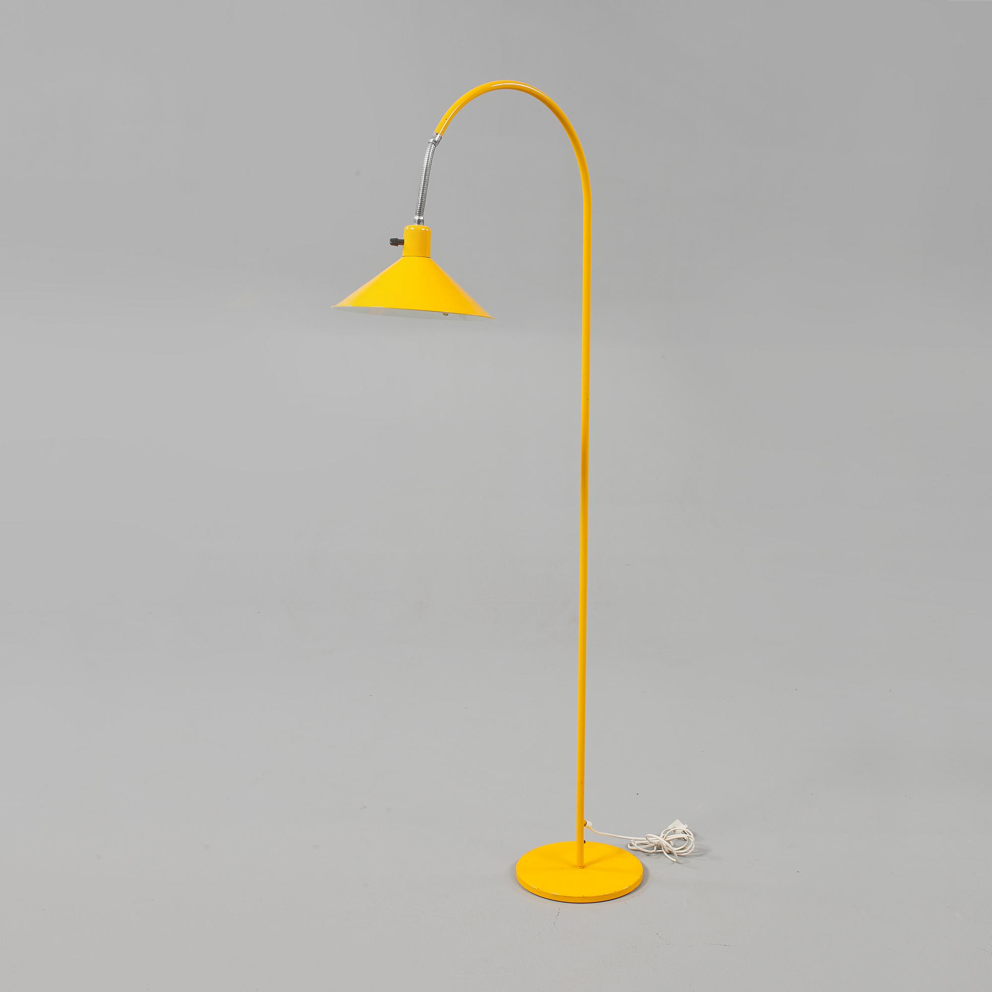 GOLVLAMPA, 1900-talets andra hälft.