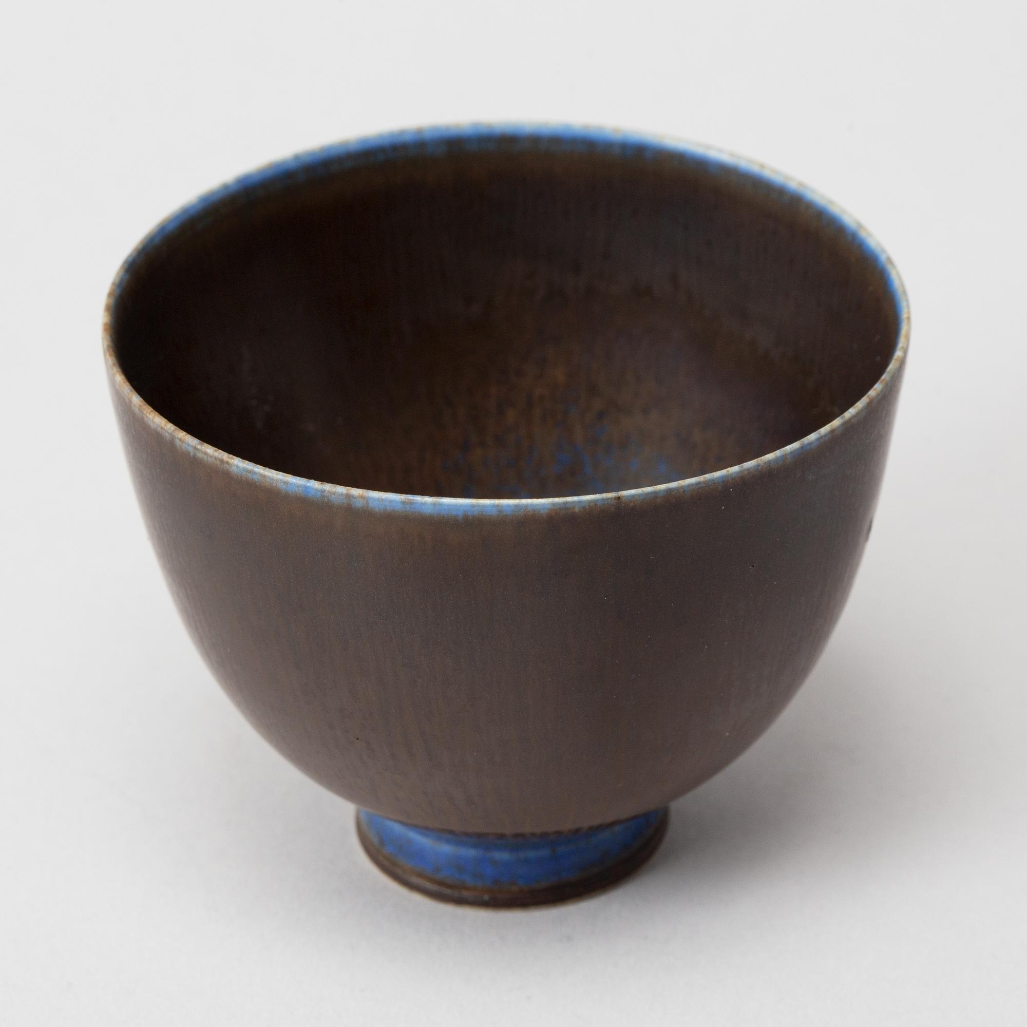 Berndt Friberg, skål, stengods. Gustavsbergs Studio, signerad, 1951.